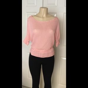 🌵 EUC Gaby Light Knit Sheer Bat Wing Top